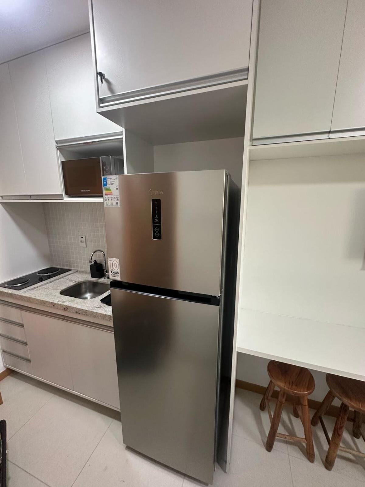 Apartamento Novo E Com Vista O Mar De Amaralina Com Garagem!