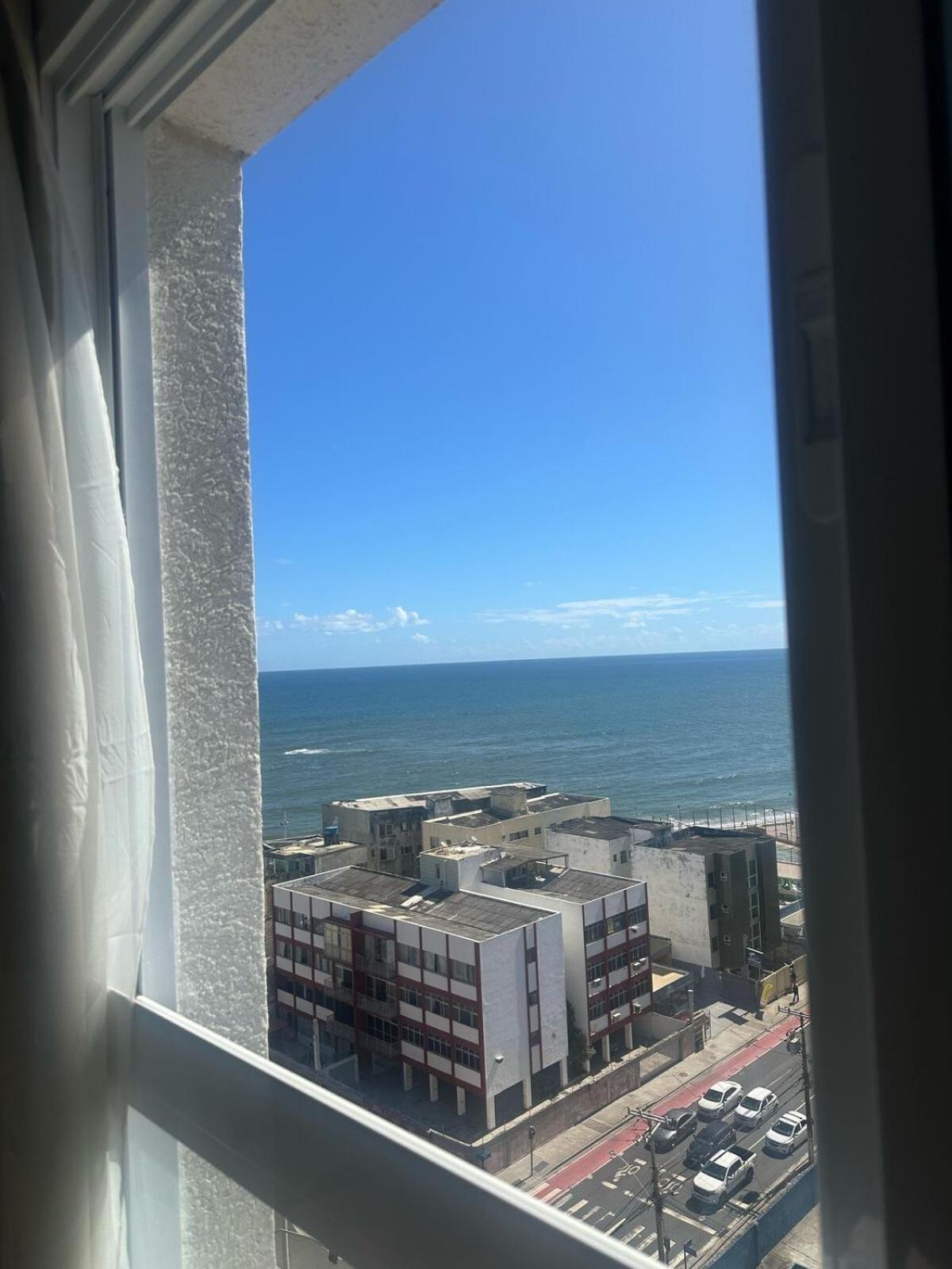 Apartamento Novo E Com Vista O Mar De Amaralina Com Garagem! Salvador